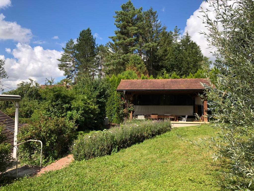 Maison/Gite Familial Dans Le Jura A 200M Du Lac Avec Piscine Privee Marigny  Zewnętrze zdjęcie
